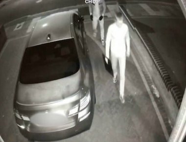 Βίντεο: «Εξαφάνισαν» μέσα σε 60 δευτερόλεπτα αυτοκίνητο μεγάλης αξίας!